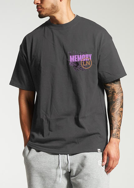 Lion Fish Tee (Vintage Black)