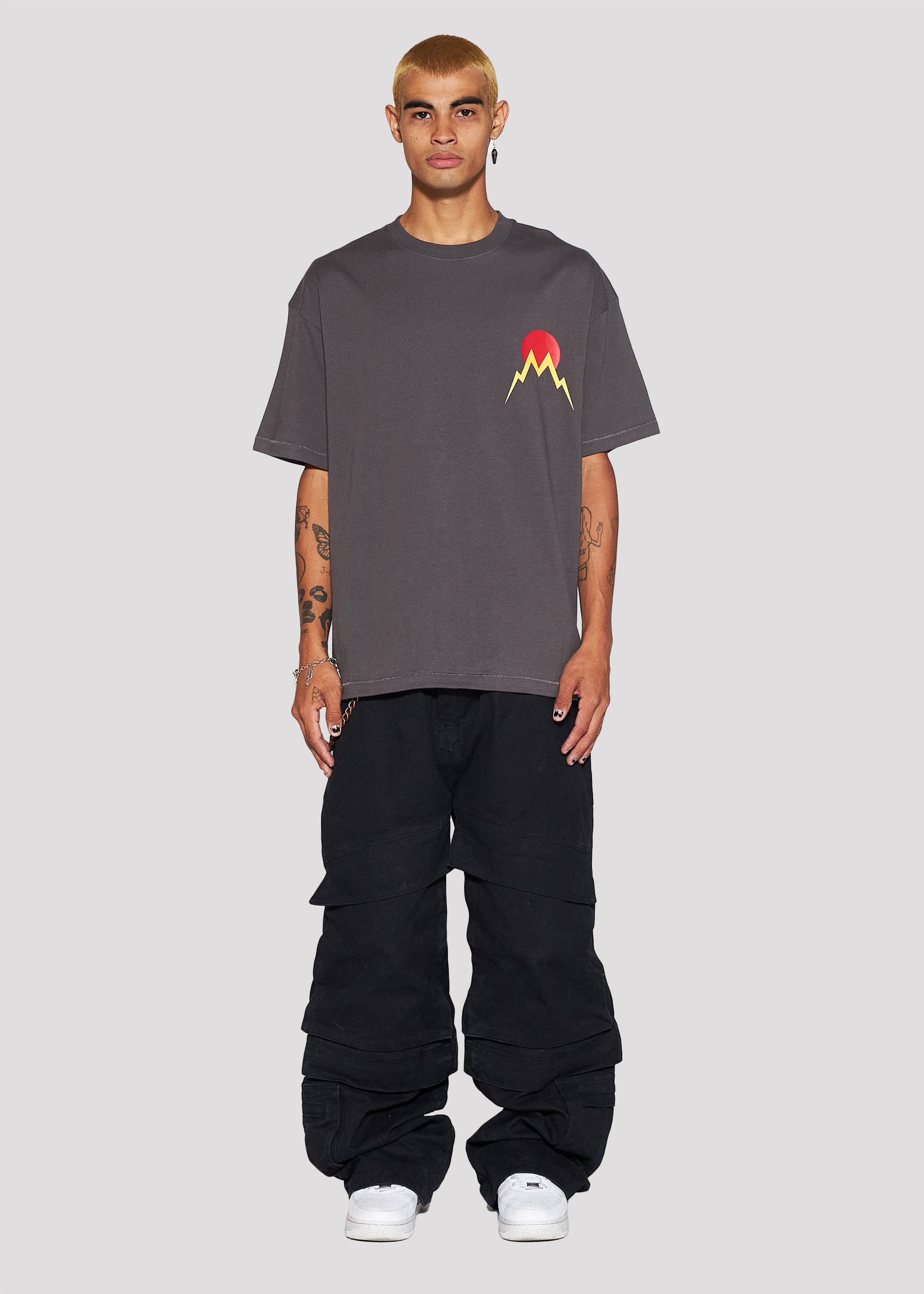 Rising Sun Tee (Vintage Black)