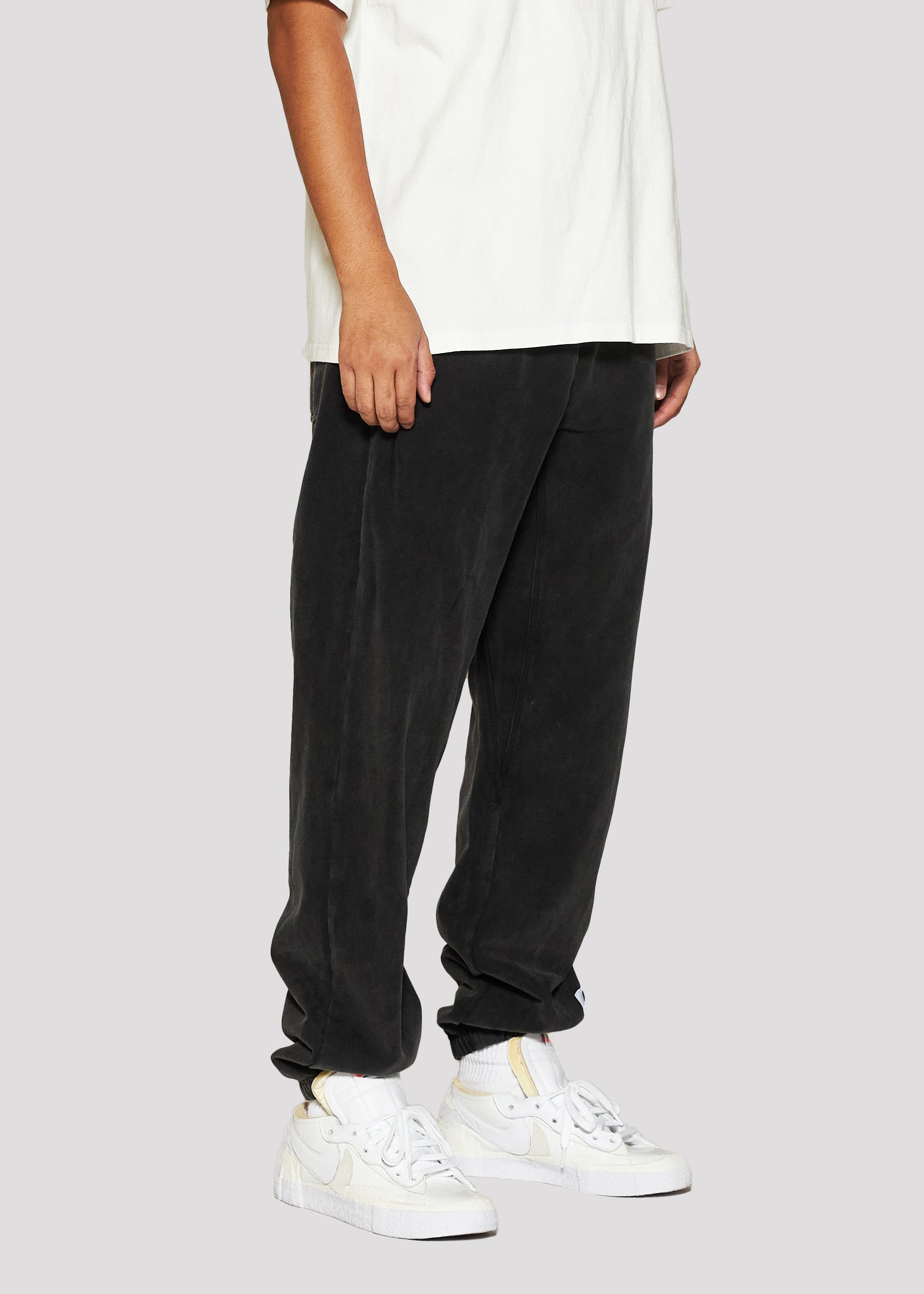 Stack Rise Sweatpant (Black)