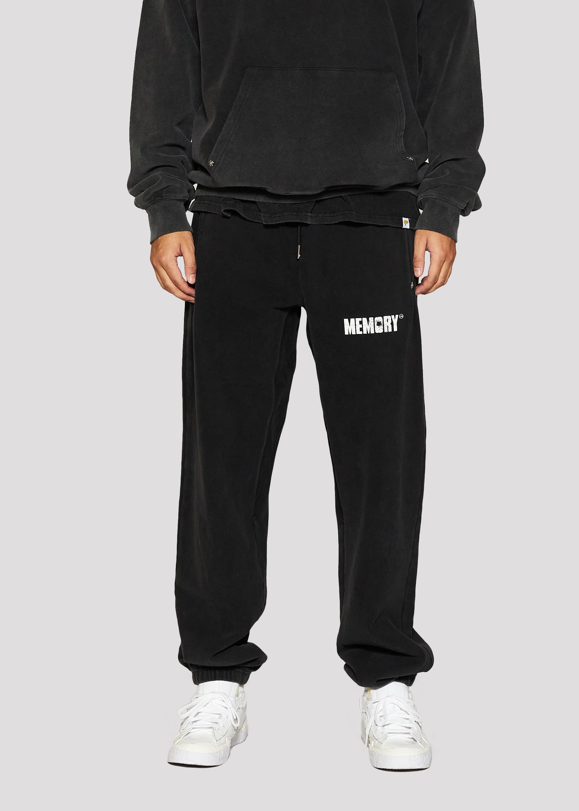 Shatter Core Logo Sweatpant (Black)