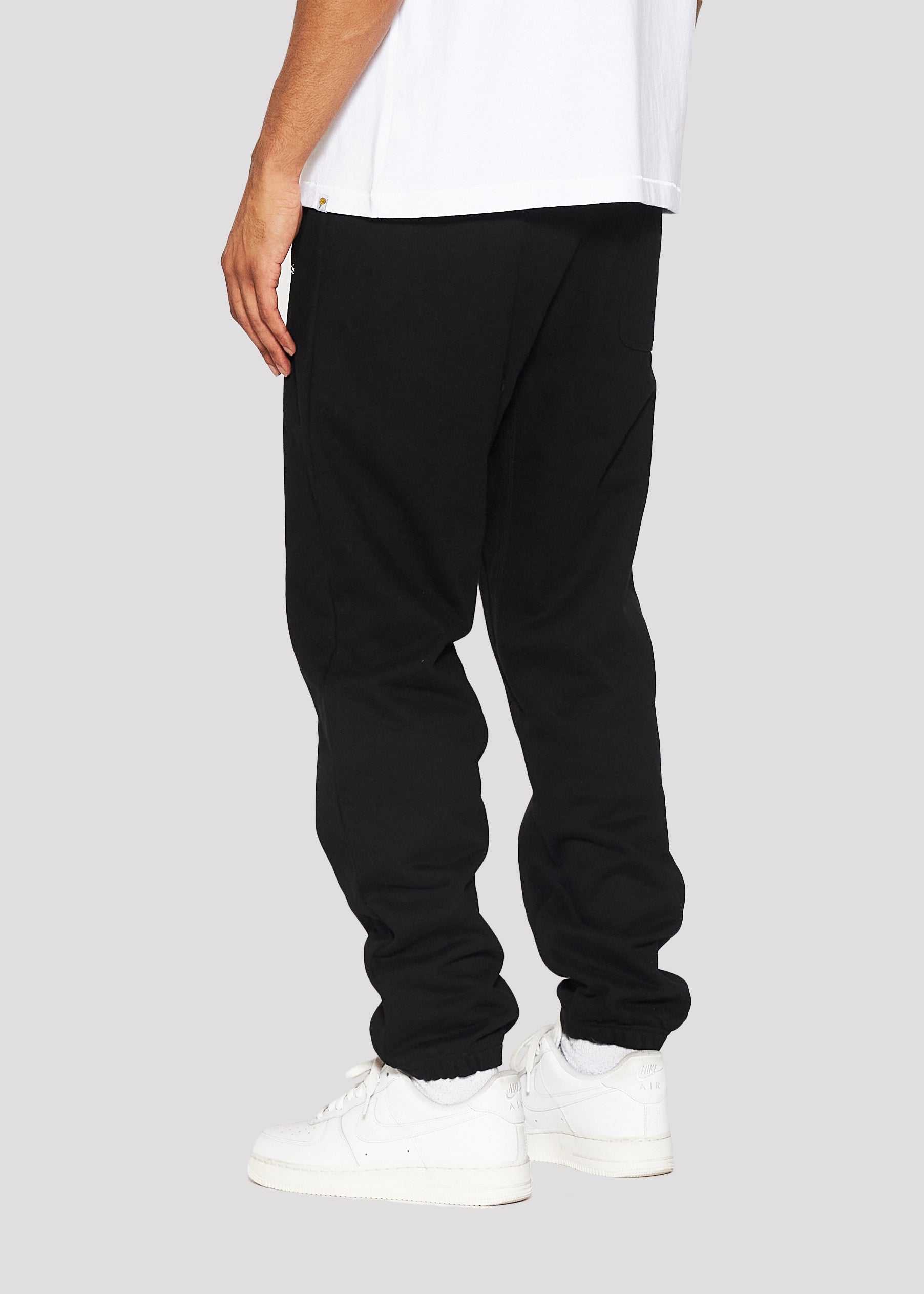 ML Core Logo Sweatpant (Black)