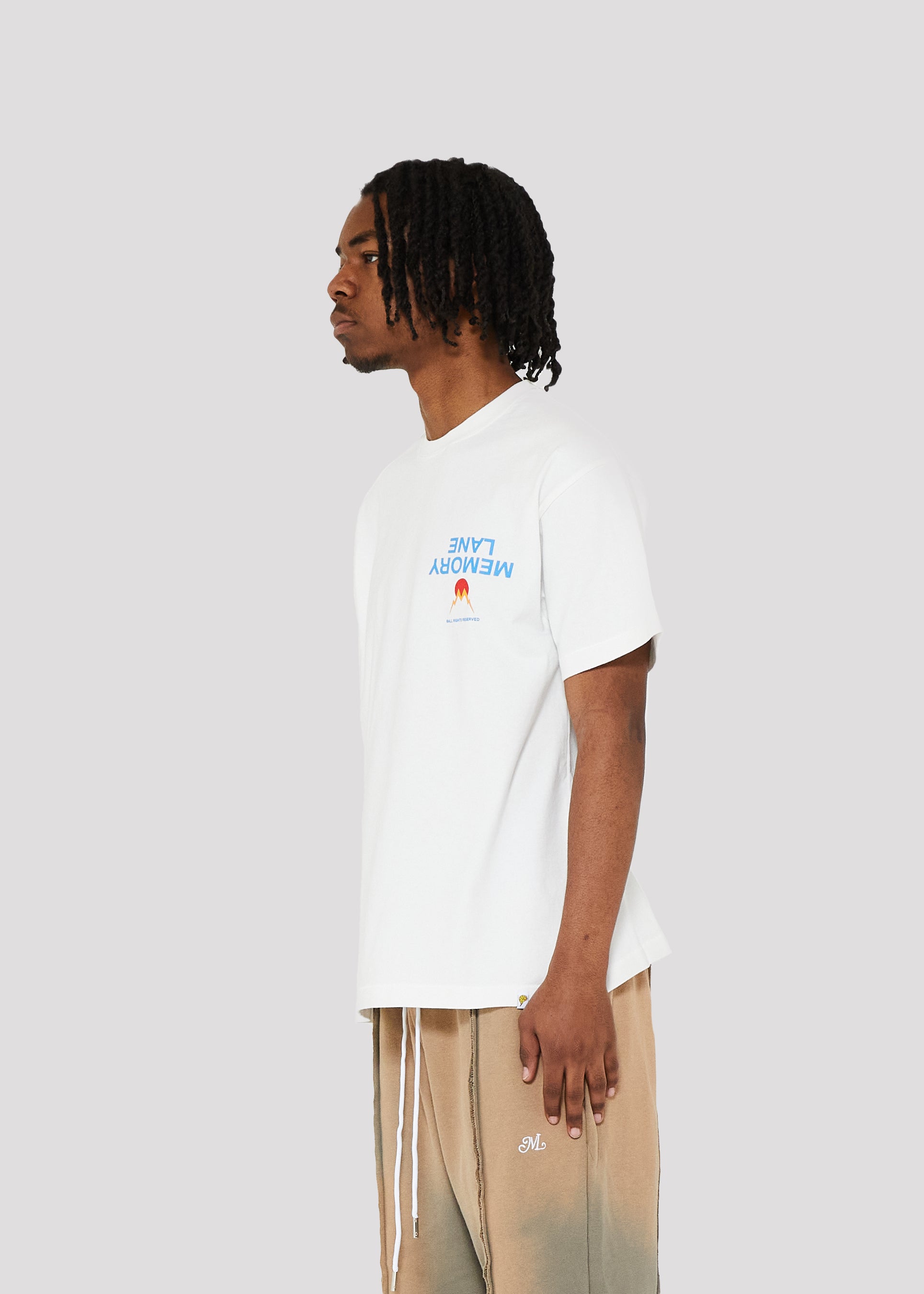 Vetica 180 Tee (Off White)