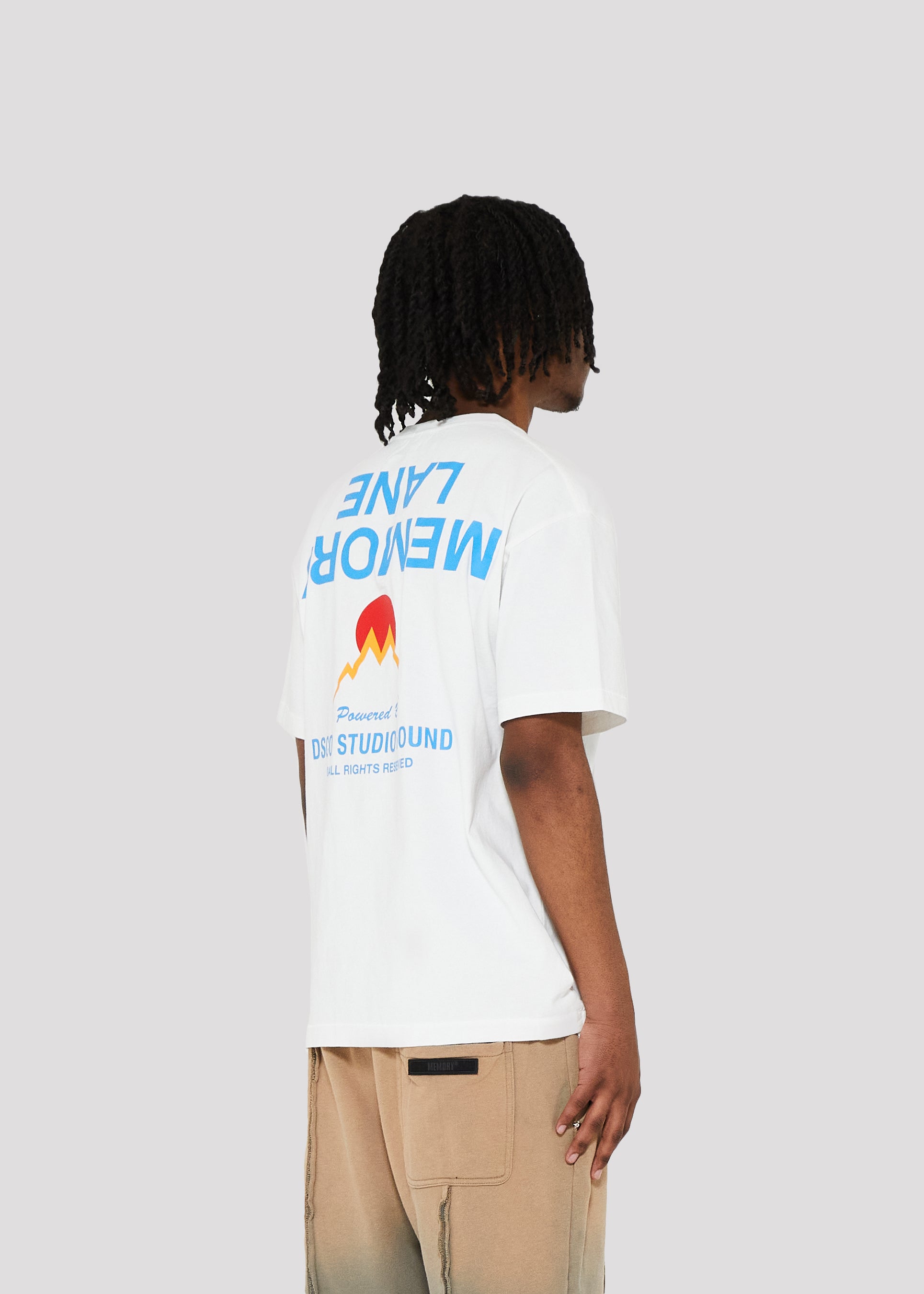 Vetica 180 Tee (Off White)