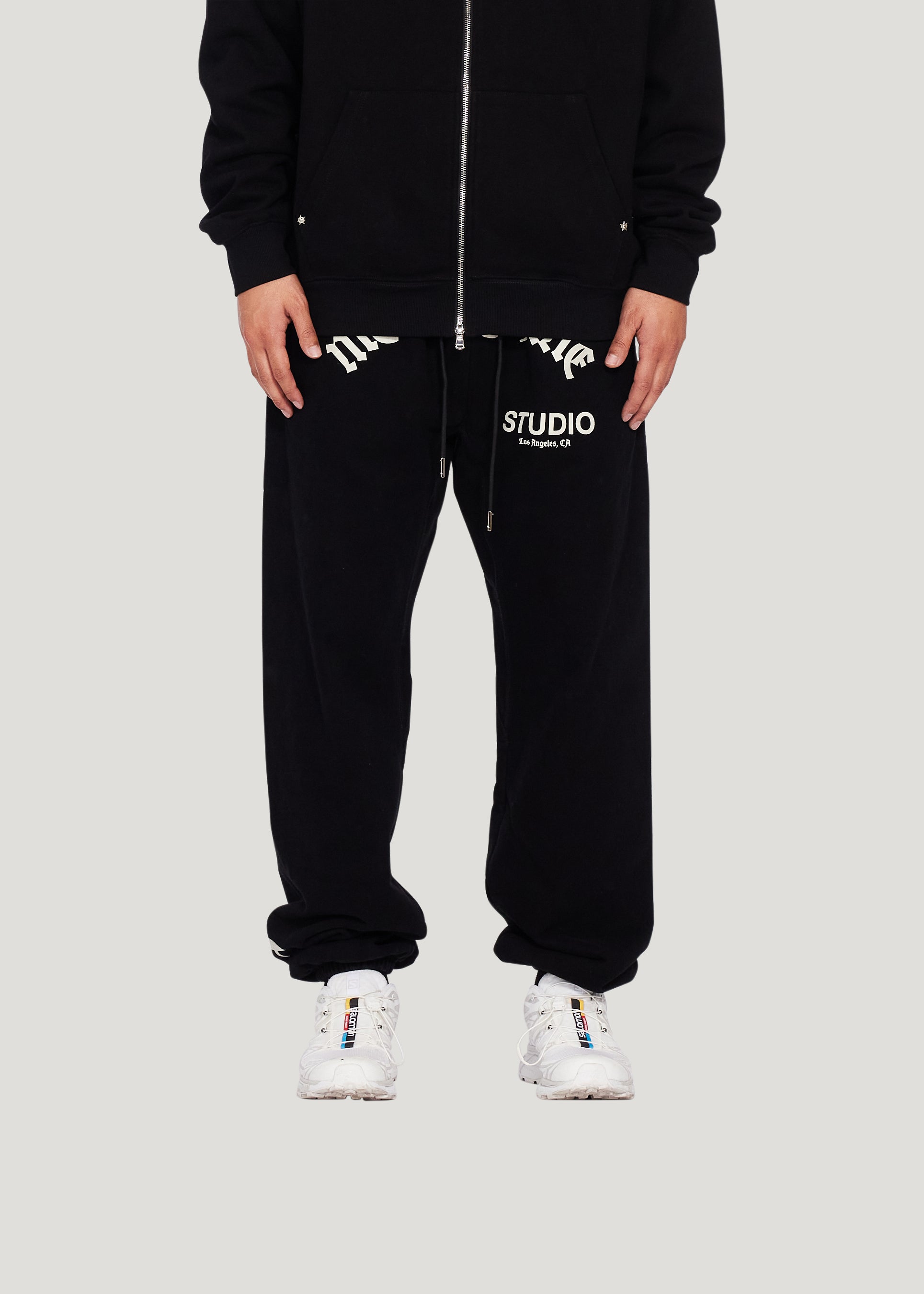 Studio Sweatpant