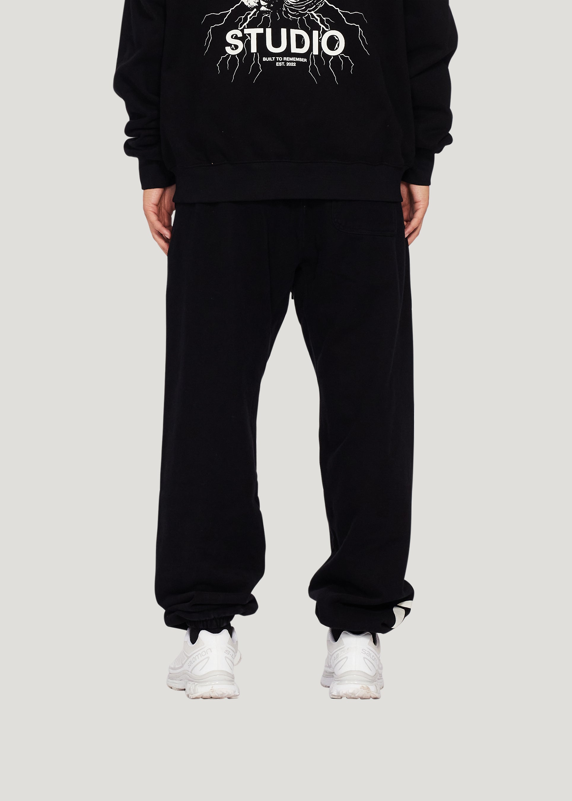 Studio Sweatpant