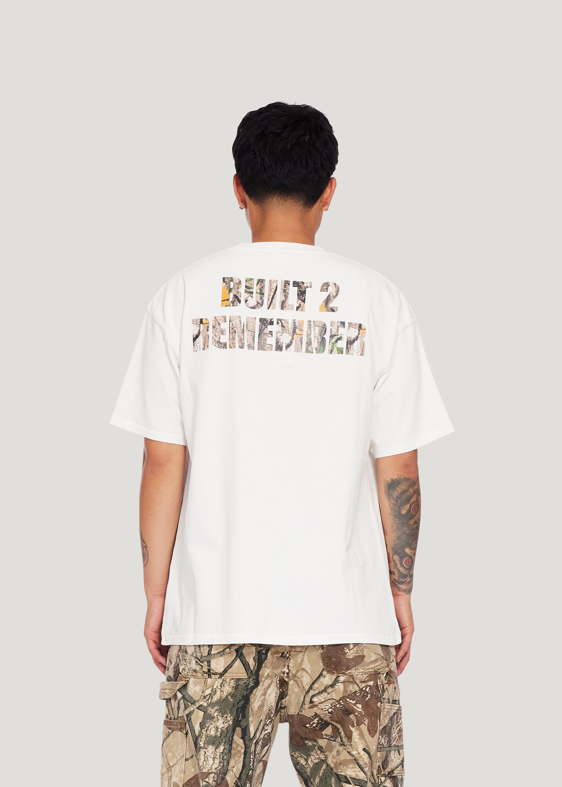Camo Barbwire Logo Tee (Off White)