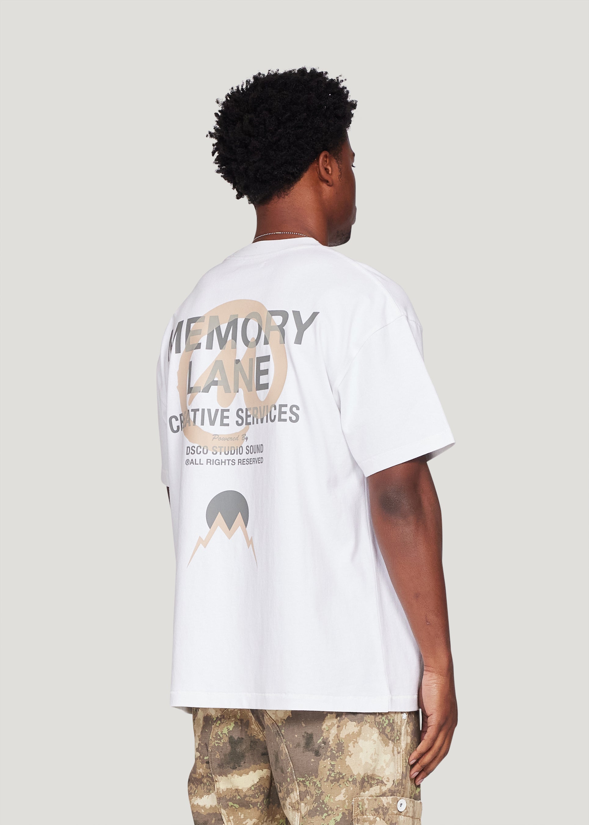 Emsterik Tee (White)
