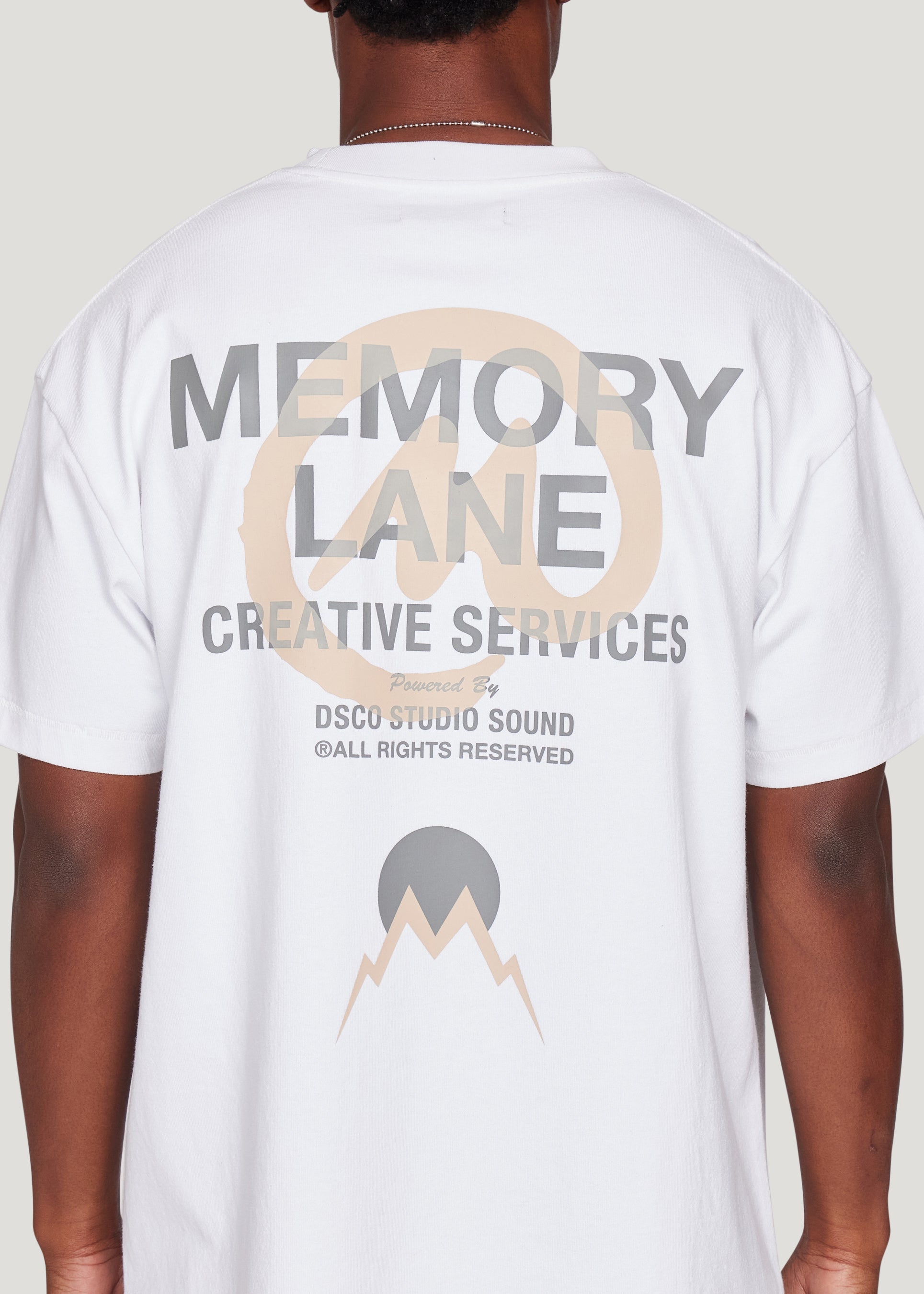 Emsterik Tee (White)