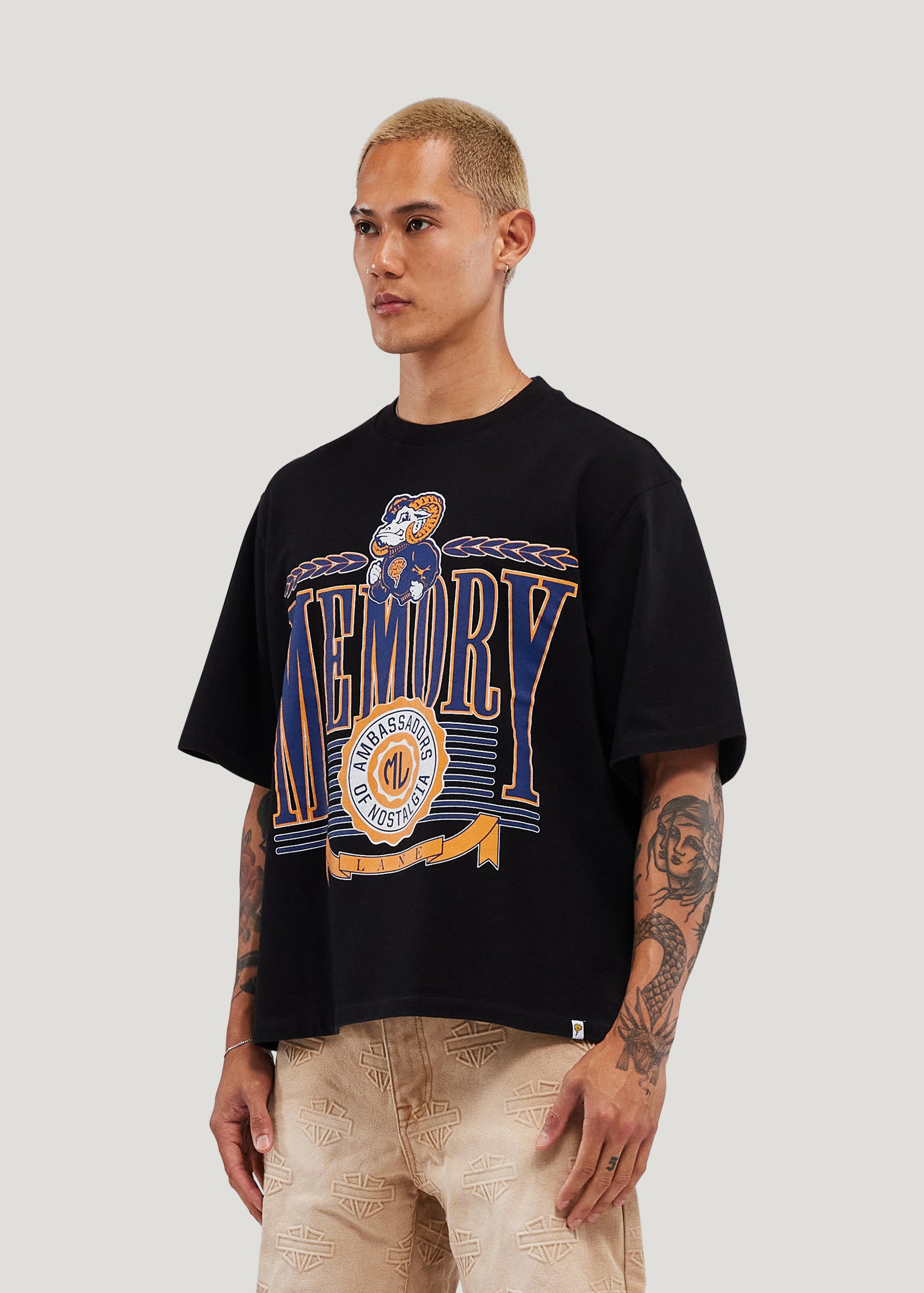 Ramsy Throwback Crop Tee (Vintage Black)
