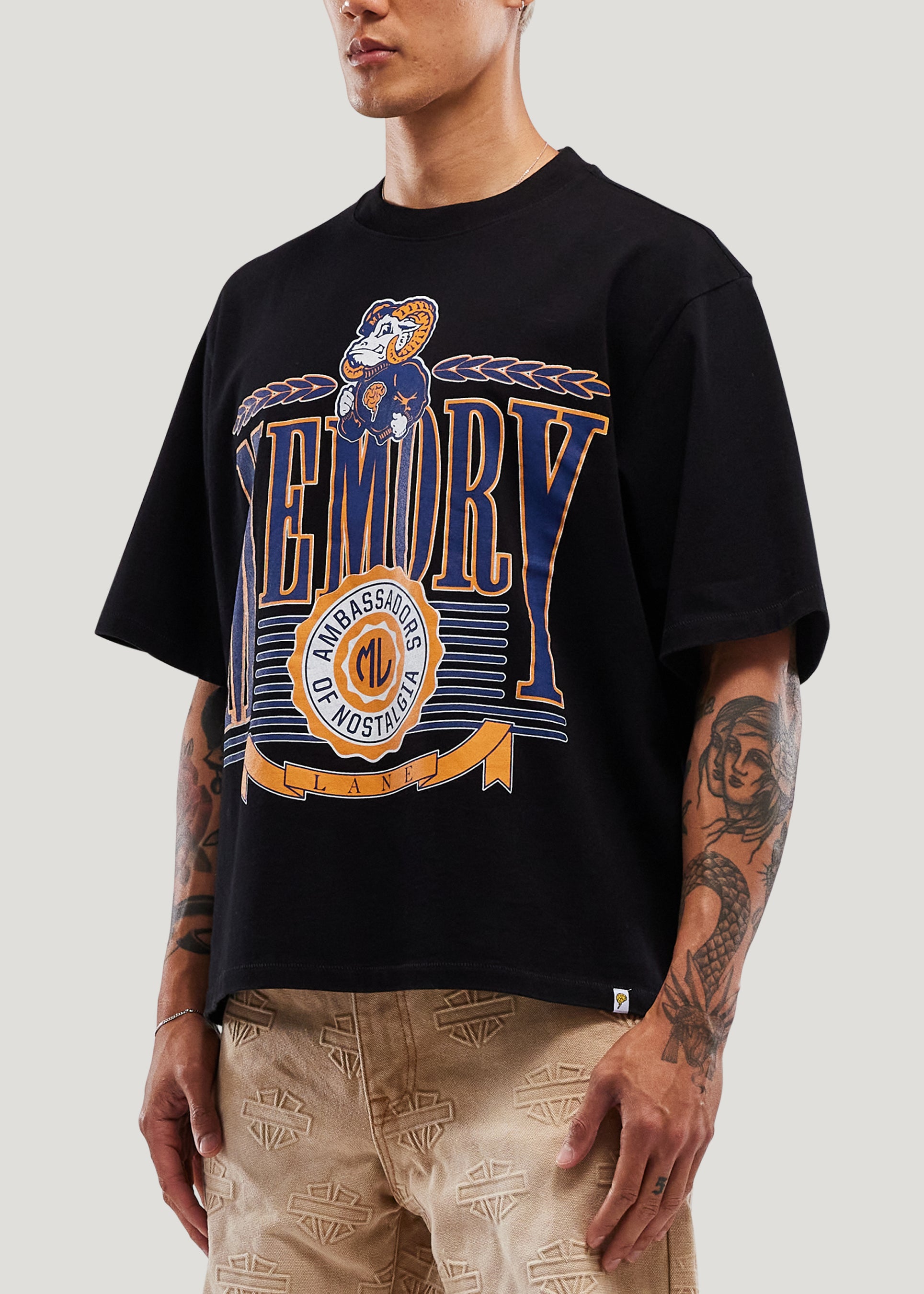 Ramsy Throwback Crop Tee (Vintage Black)