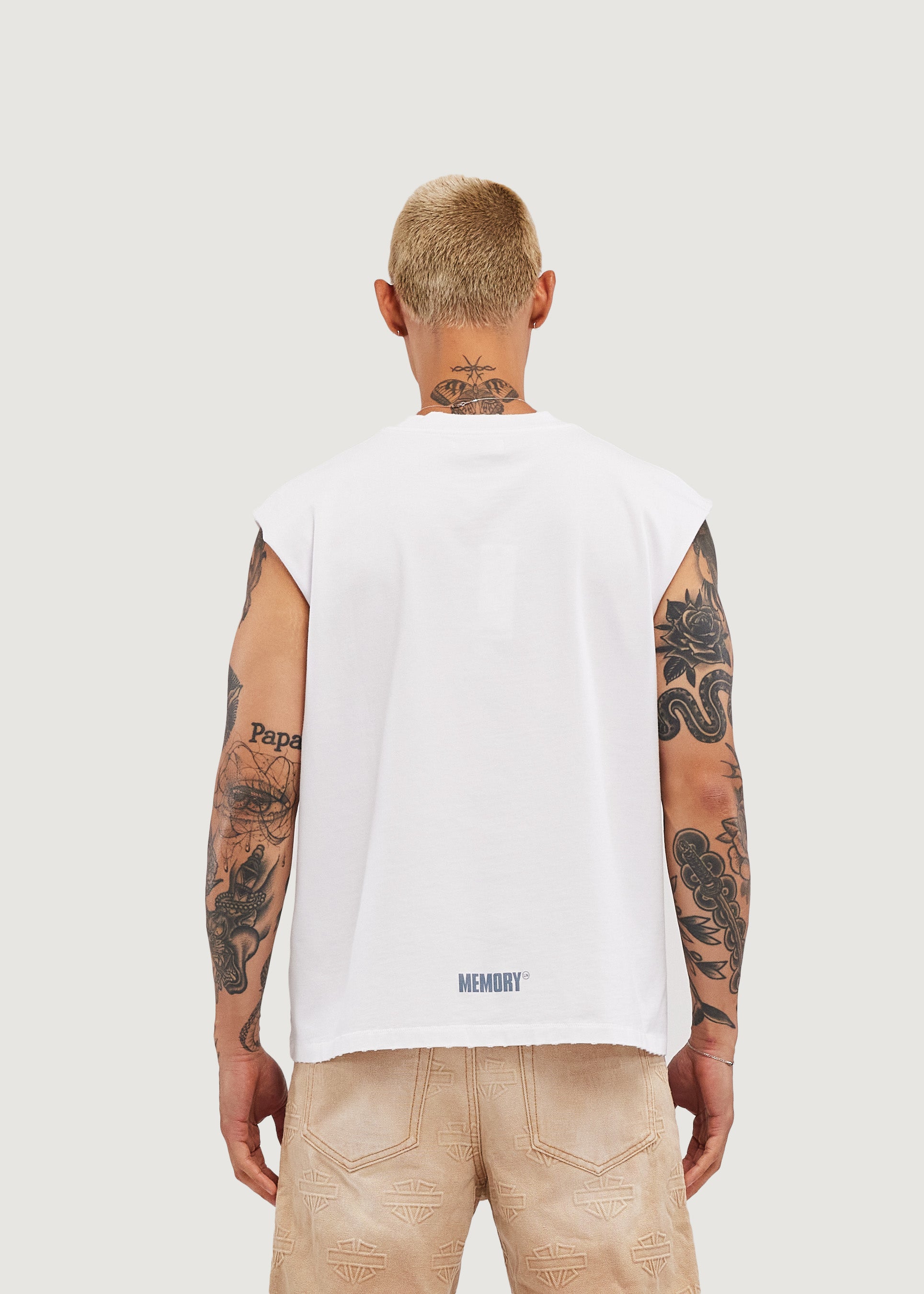 Desert Scene Sleeveless Crop Tee (Off White)