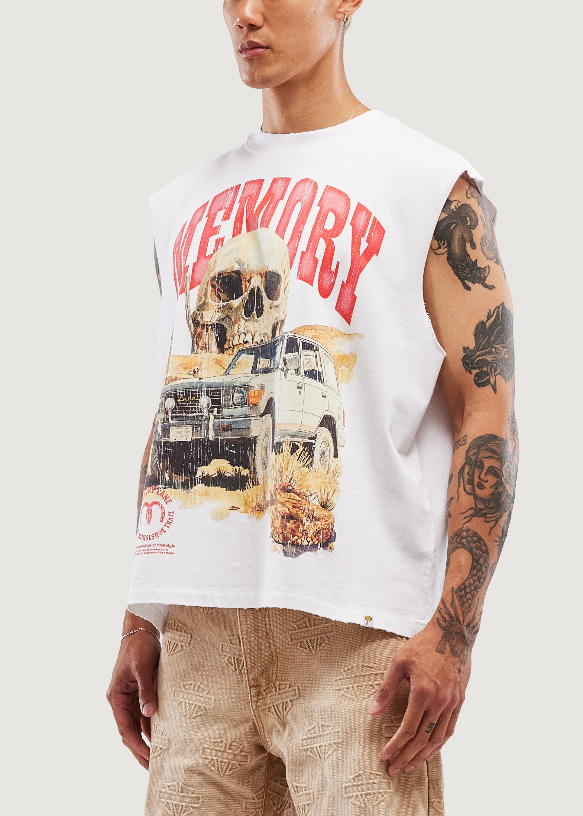 Desert Scene Sleeveless Crop Tee (Off White)
