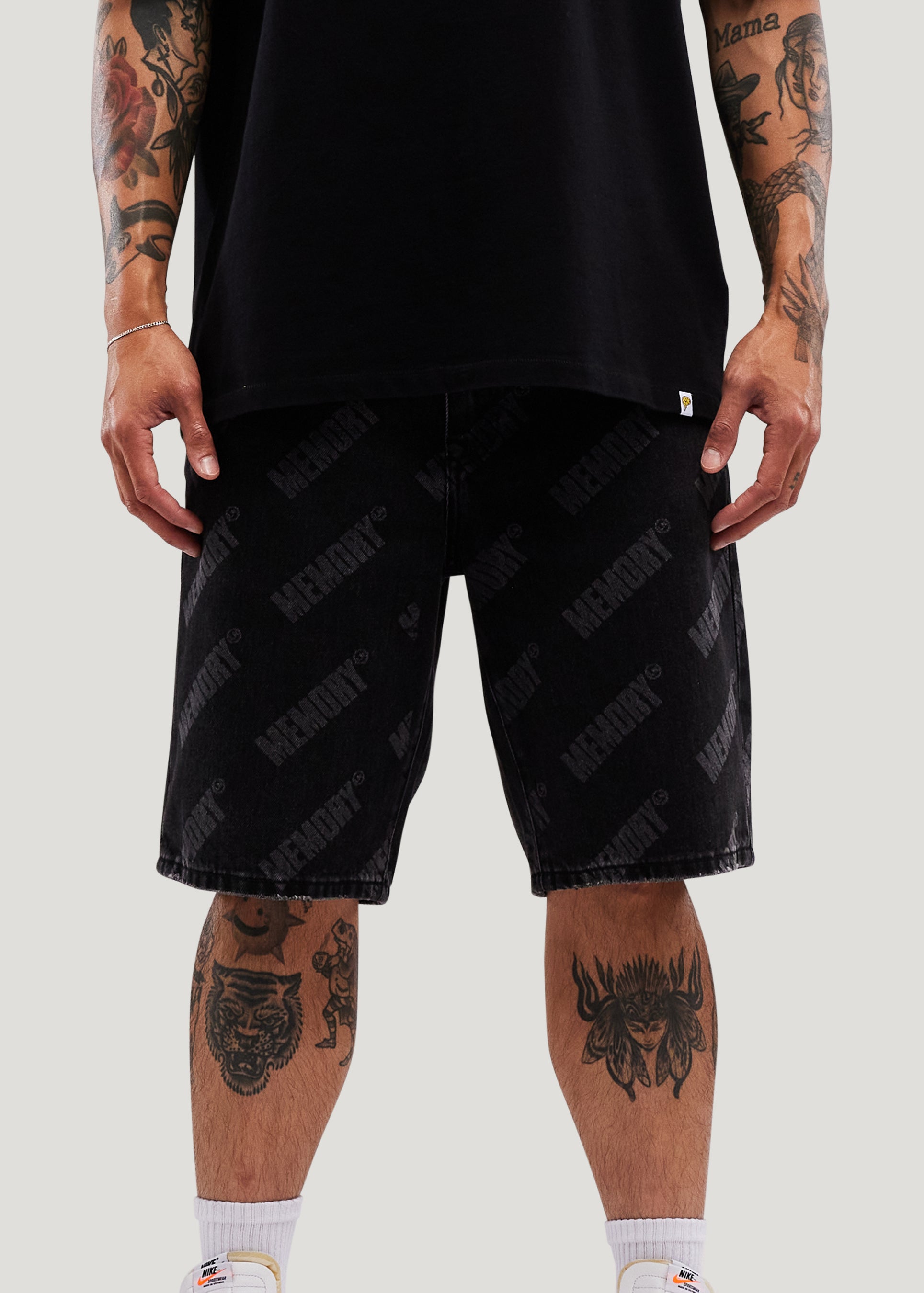 Repeat Core Logo Baggy Denim Shorts (Black Rinse)