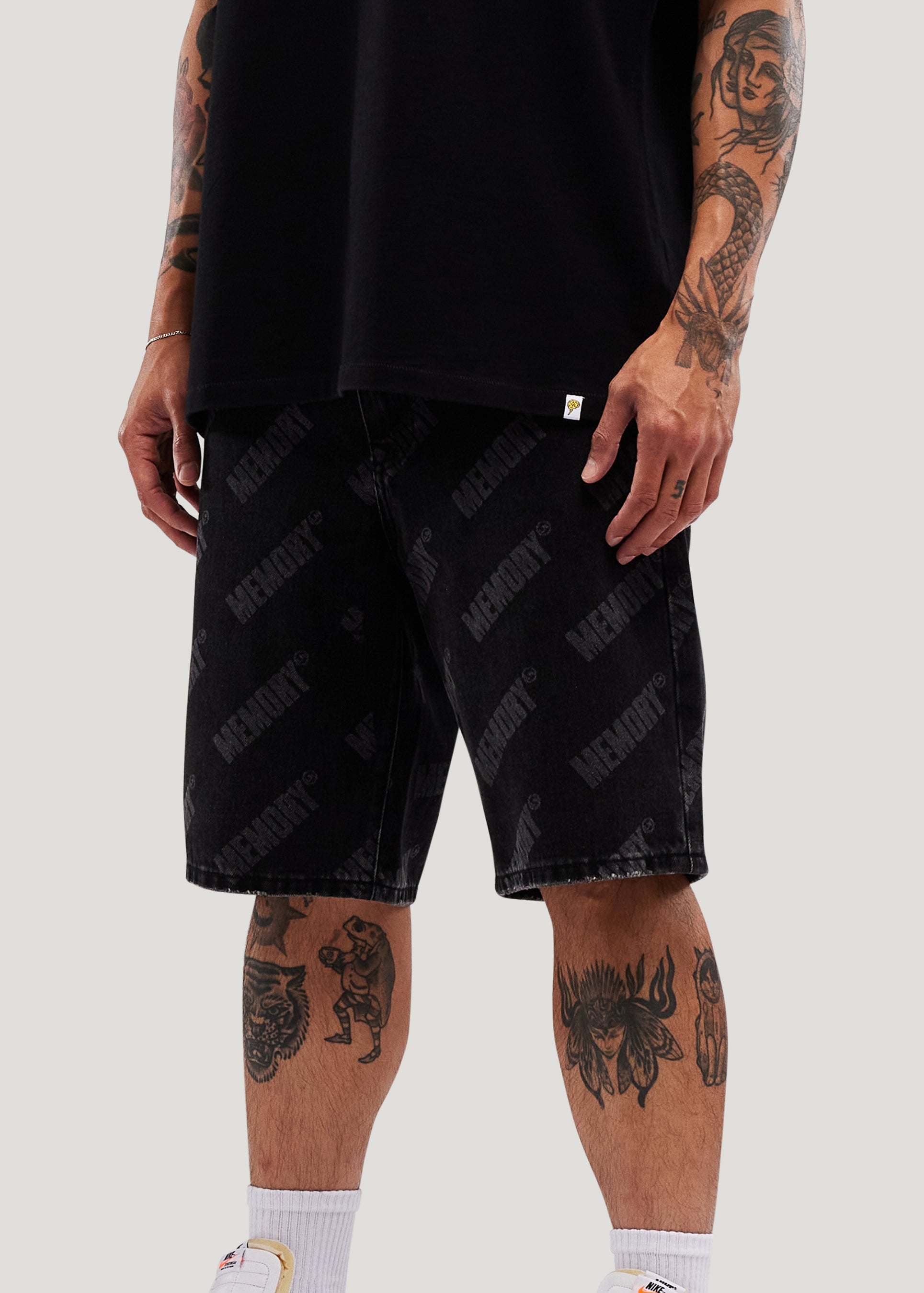 Repeat Core Logo Baggy Denim Shorts (Black Rinse)