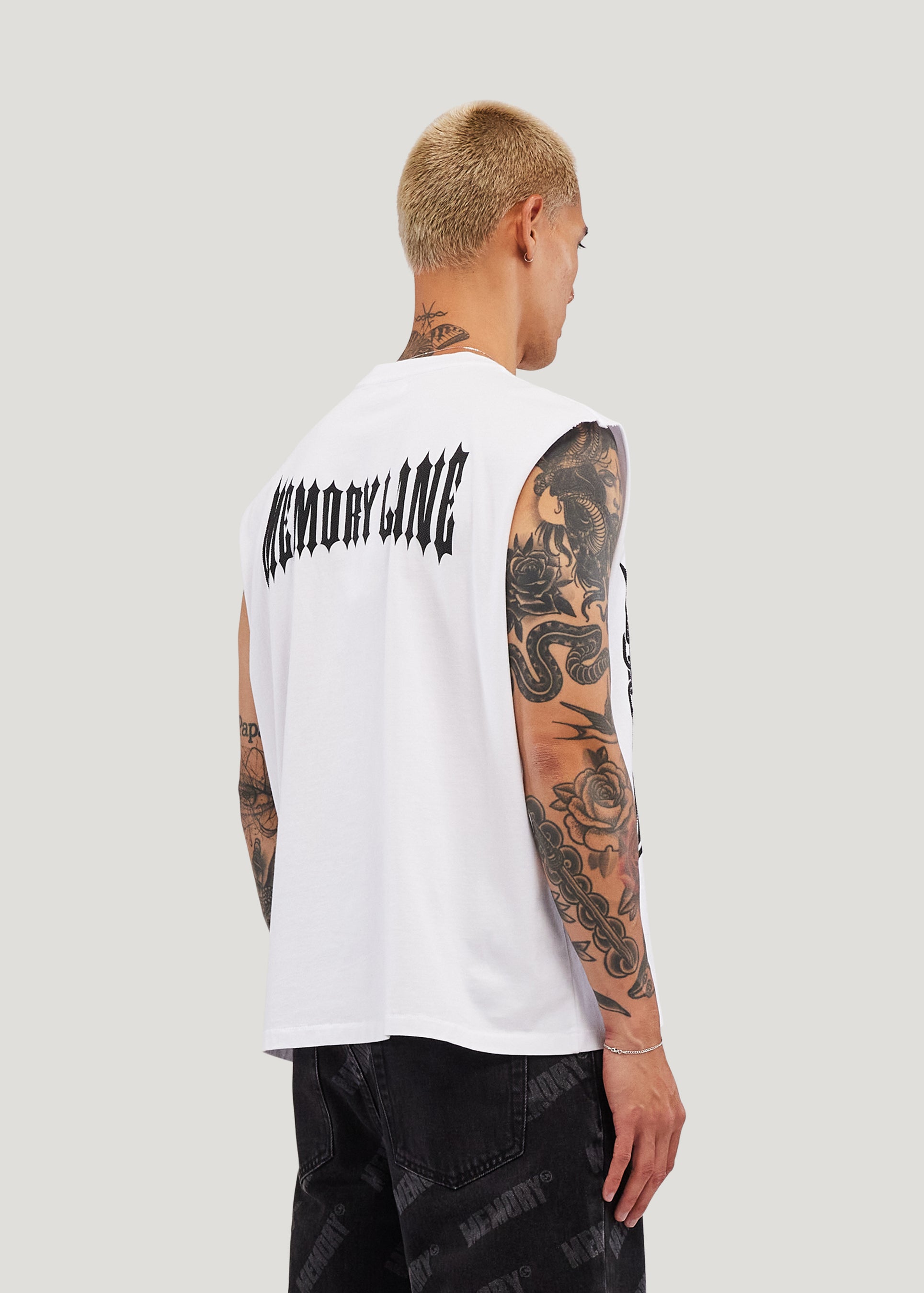 M Shield Sleeveless Crop Tee (Off White)
