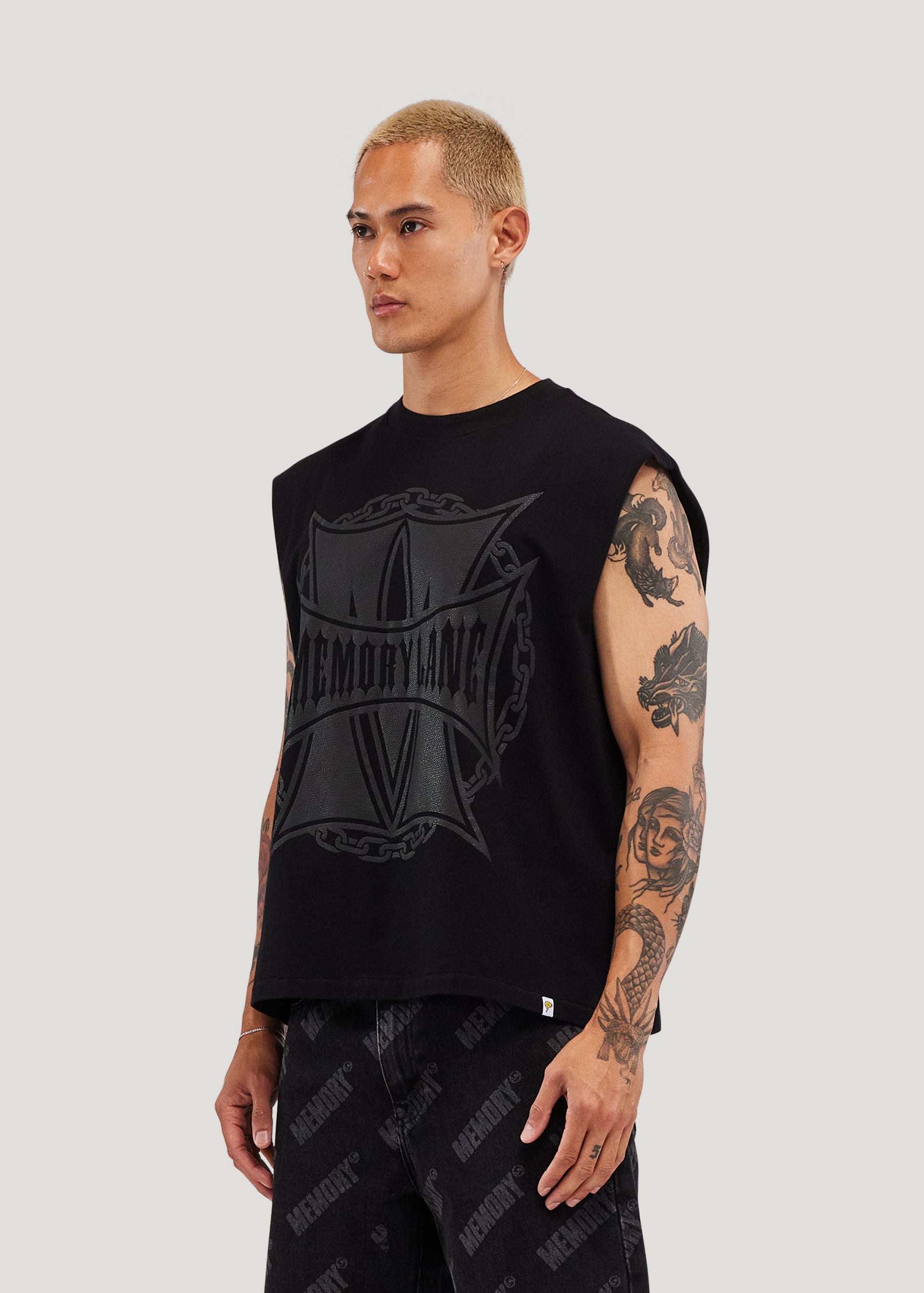M Shield Sleeveless Crop Tee (Vintage Black)