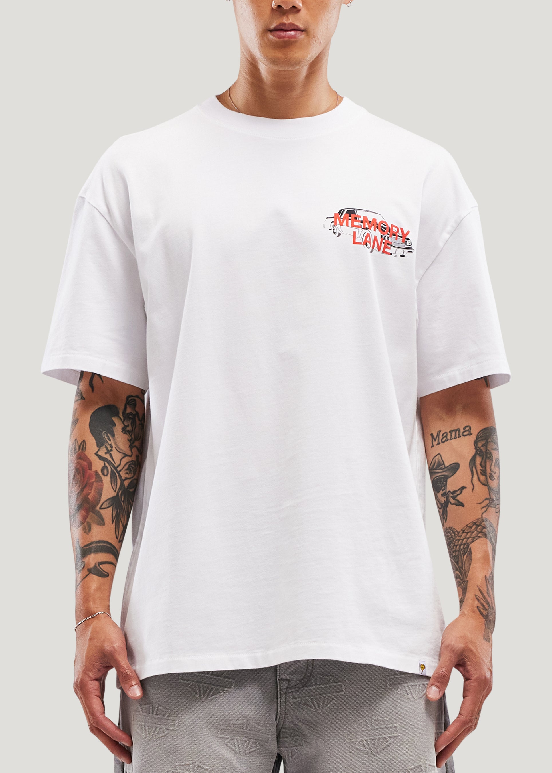 Grand Nostalgic Tee (Off White)