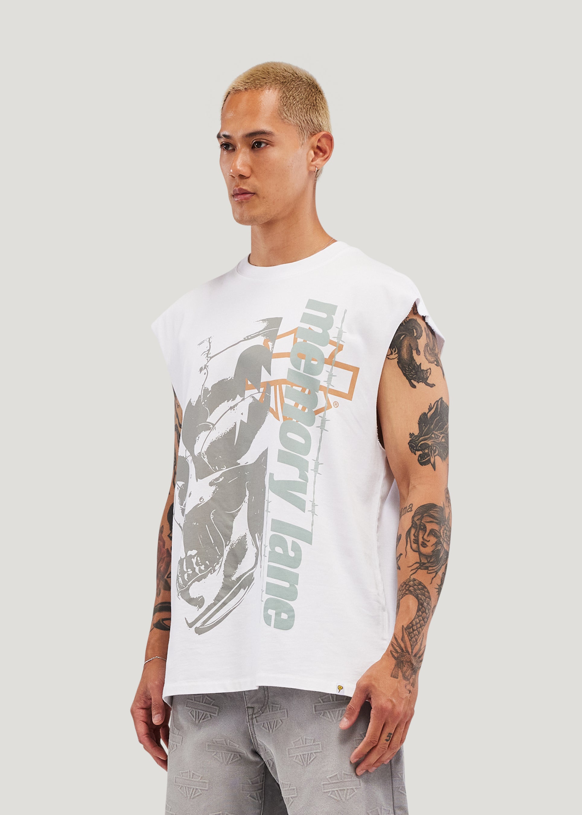 T3 Blitz Sleeveless Tee (Off White)