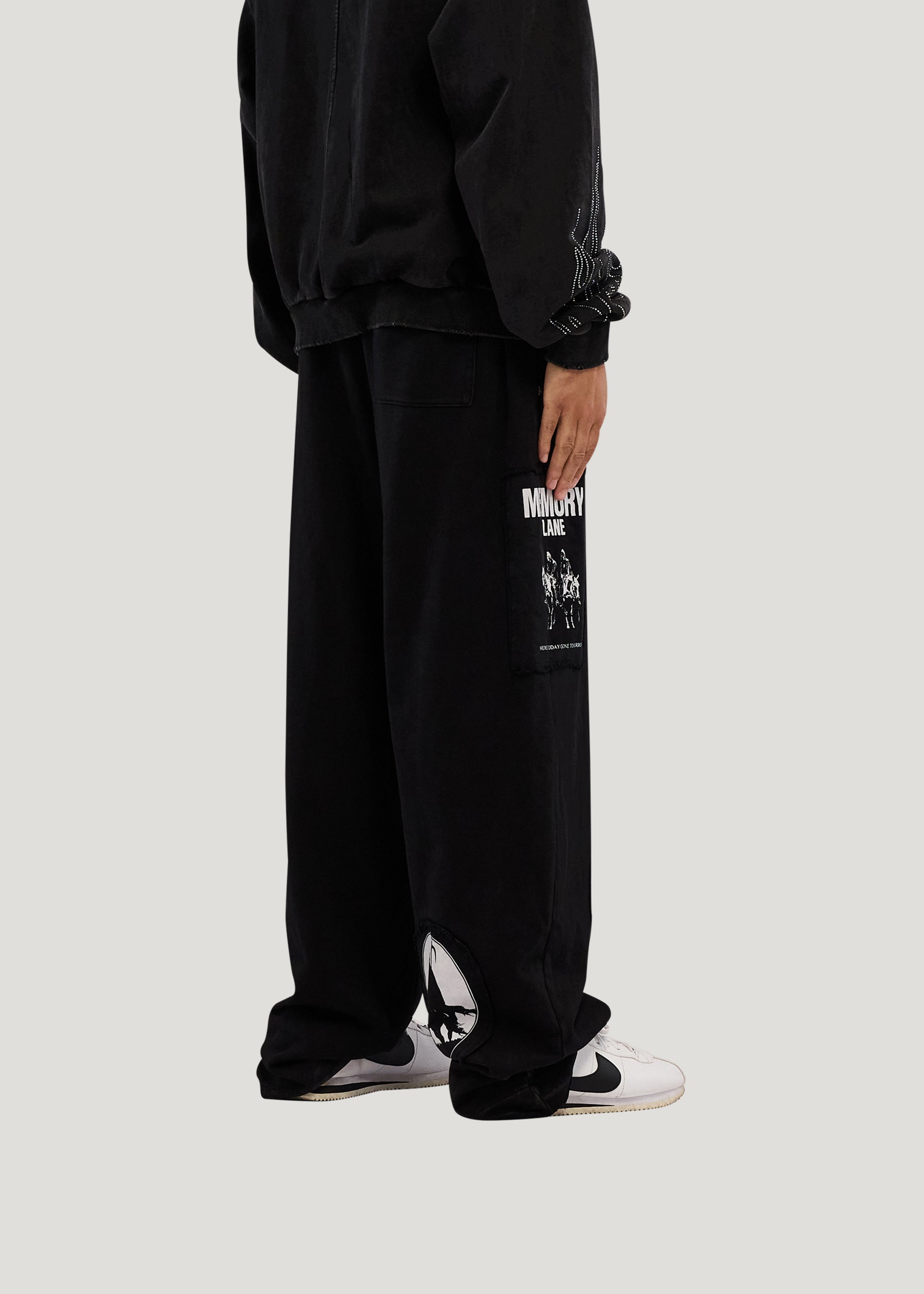 PATCH FLYER SWEATPANT