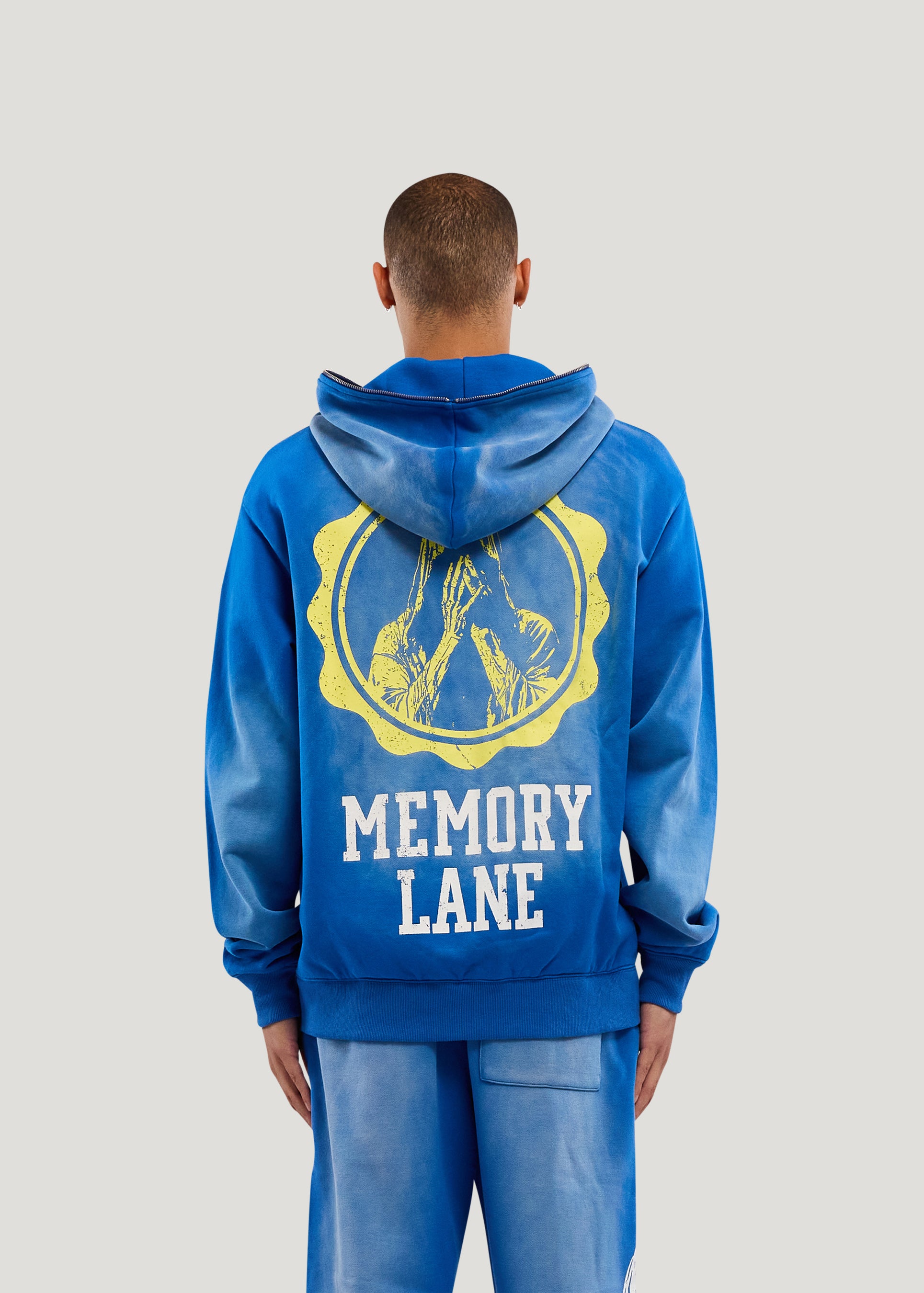INITIAL ZIP HOODIE