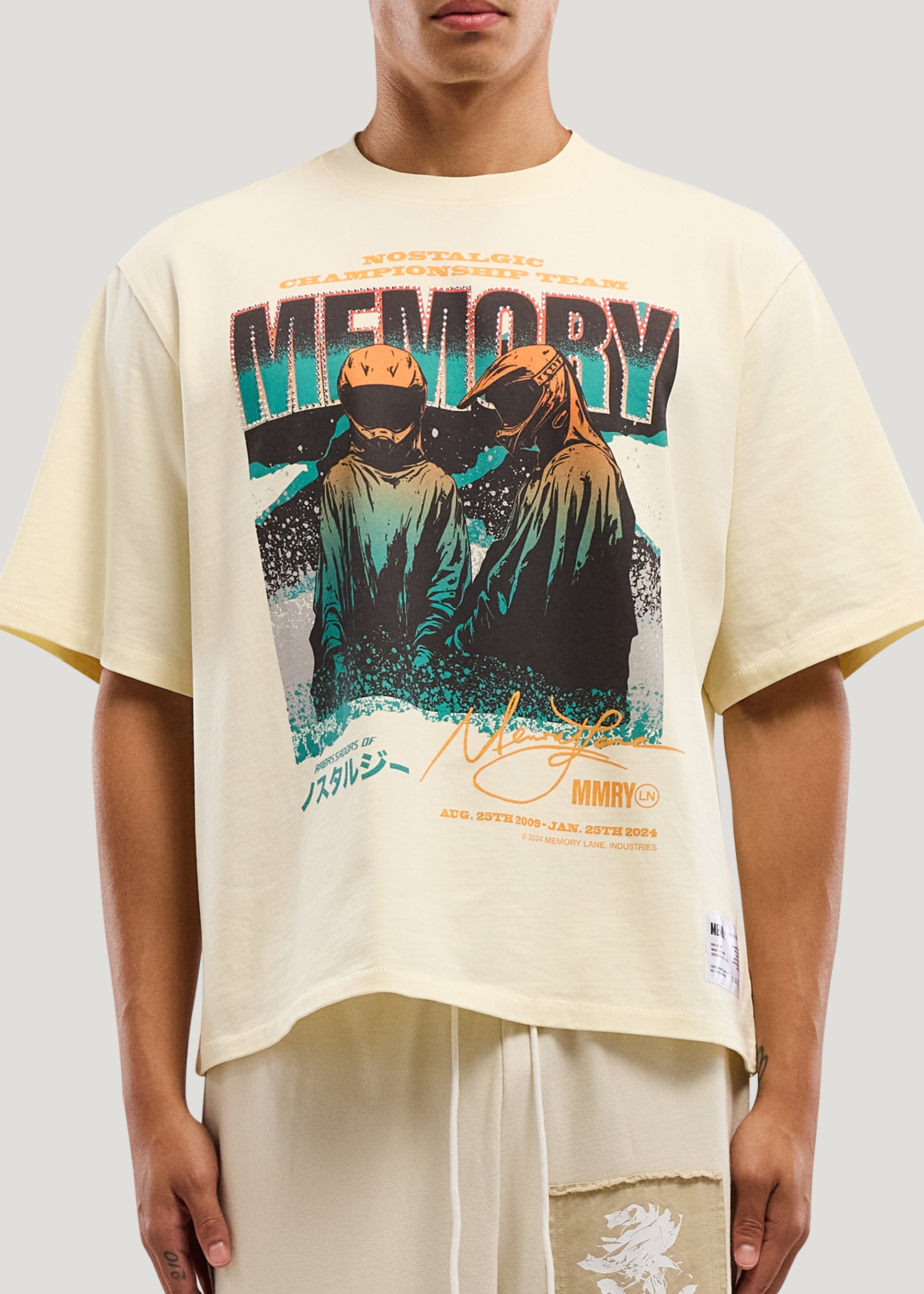 NOSTALGIC CHAMPS CROP TEE
