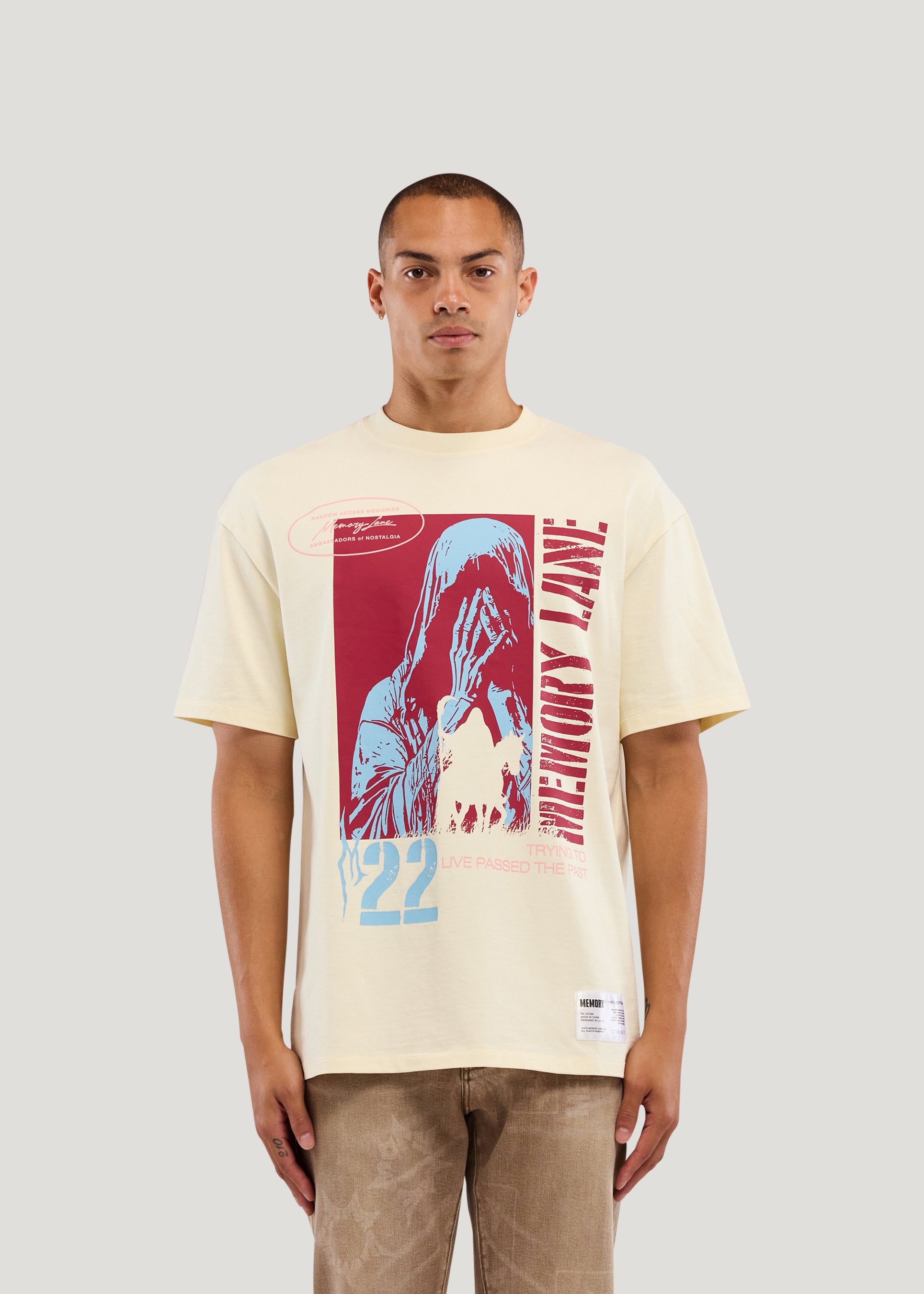 RUNNIN' PAST TEE