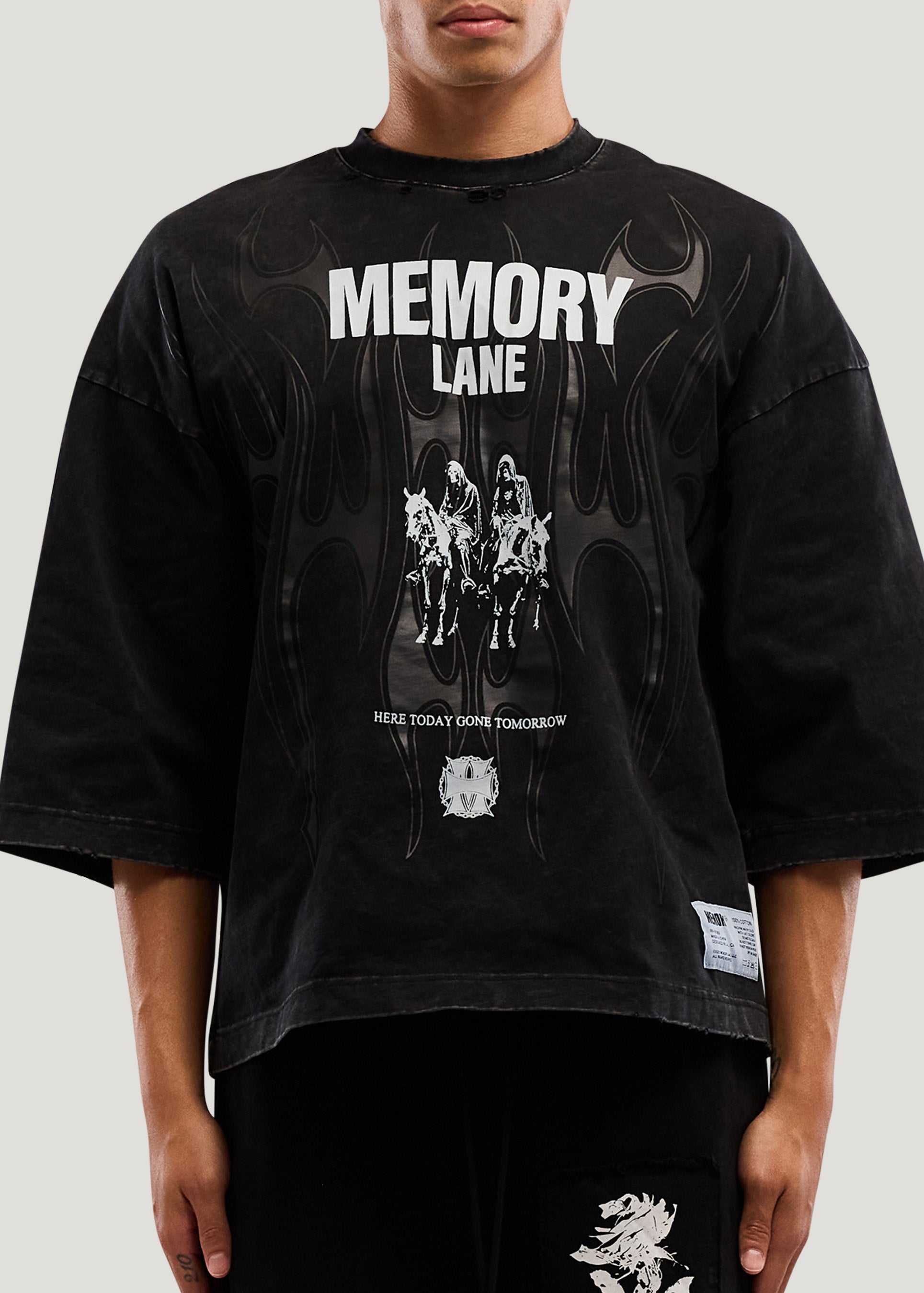 STORM RIDERS OVERSIZED TEE
