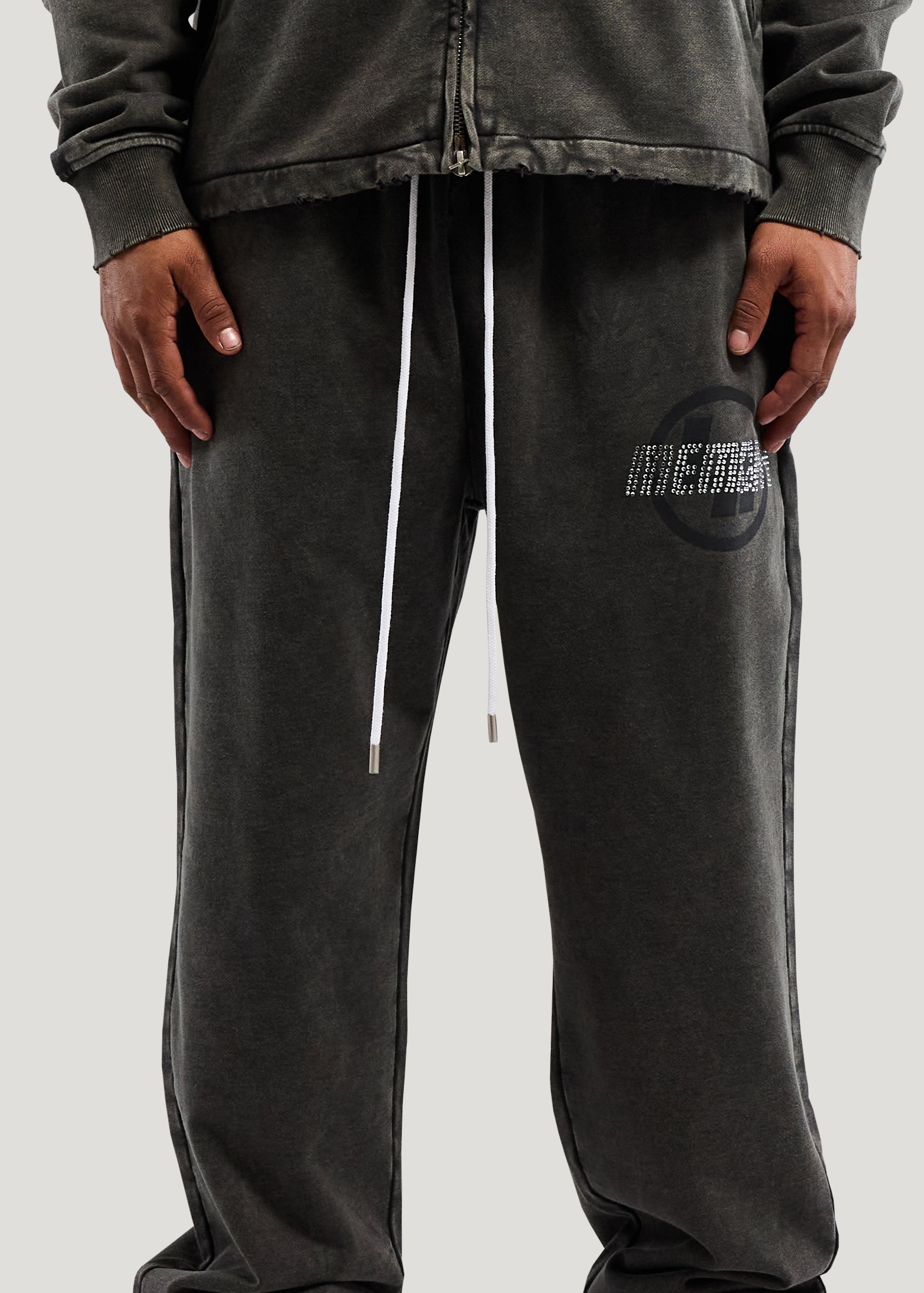 RETROSPECTIVE SWEATPANTS