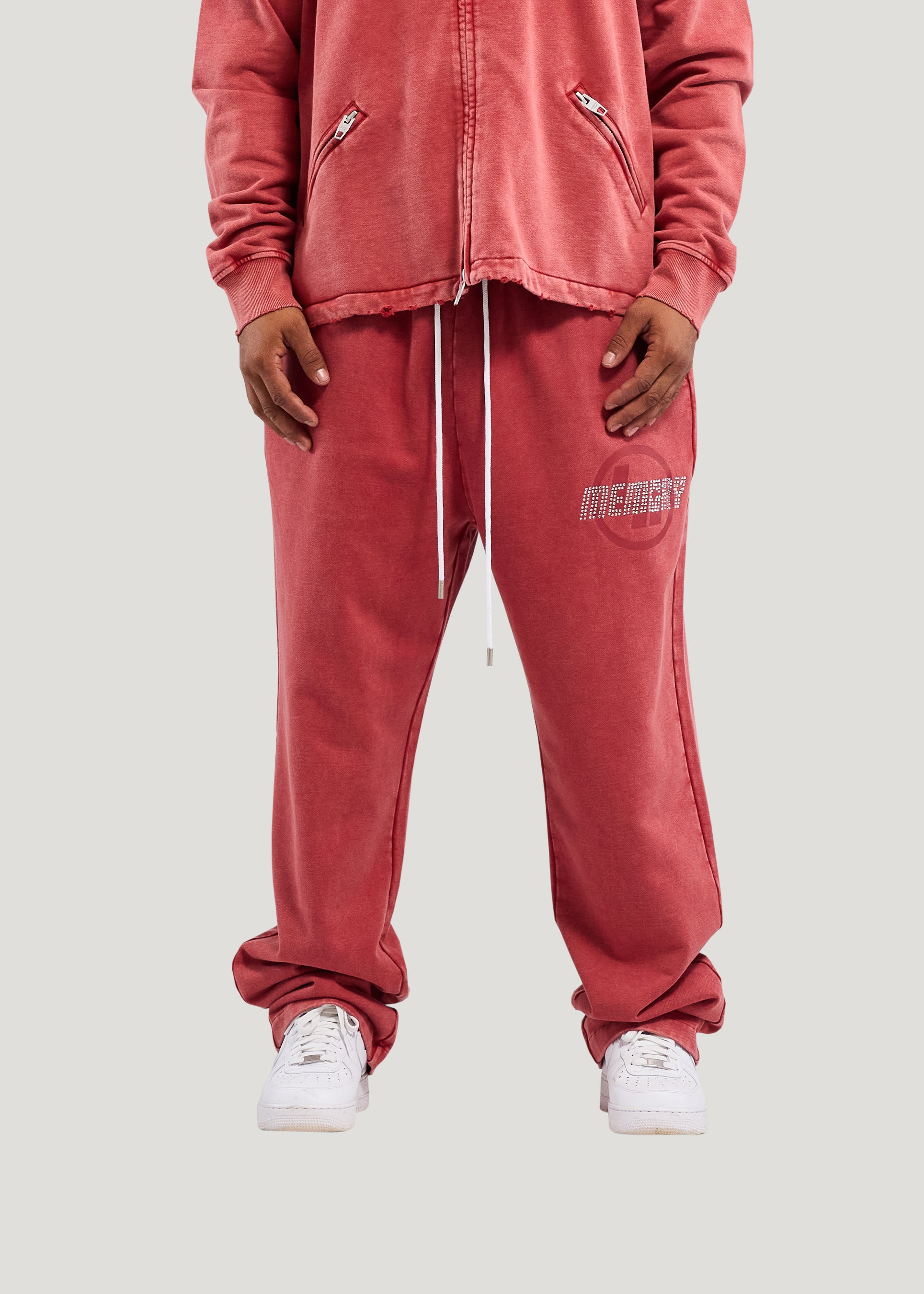 RETROSPECTIVE SWEATPANTS