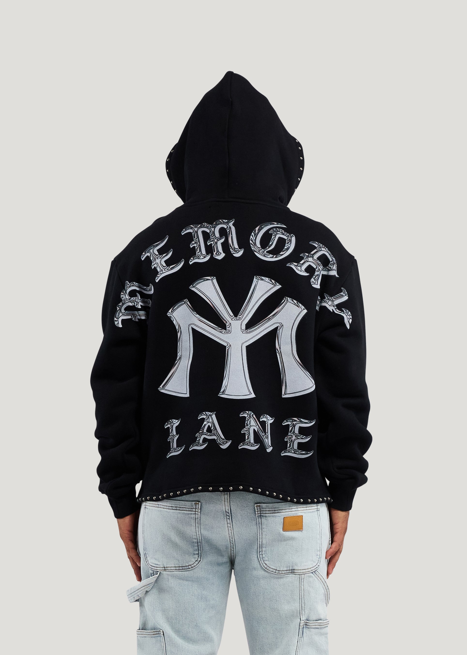 M-SHIELD STUDDED CROP HOODIE