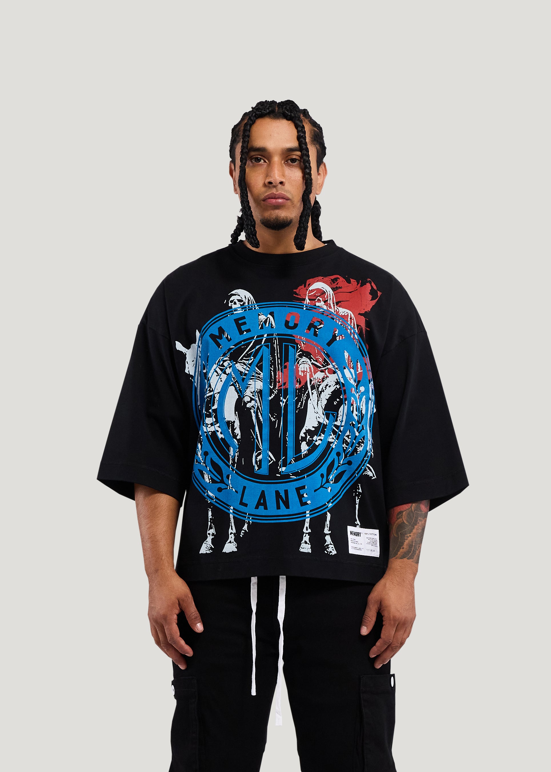 LAYERED ICONS CROP TEE