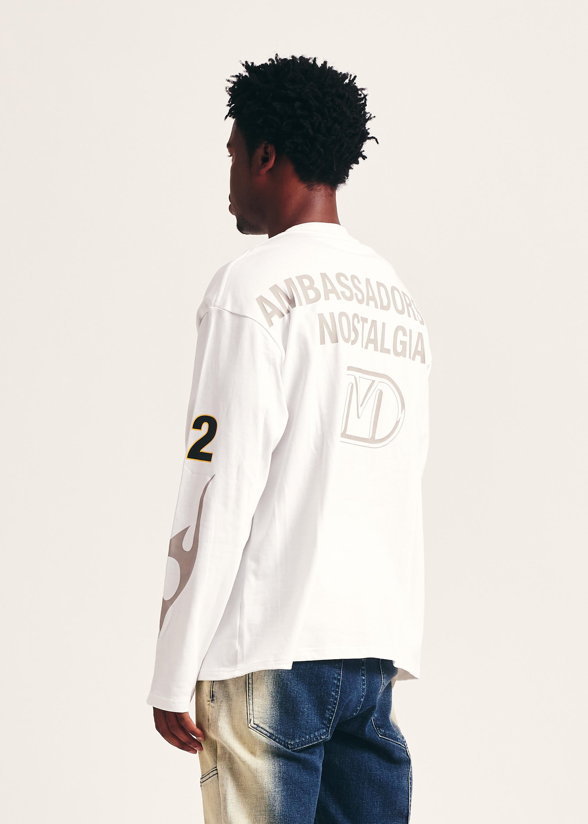 A.O.N. L/S Crew (White)