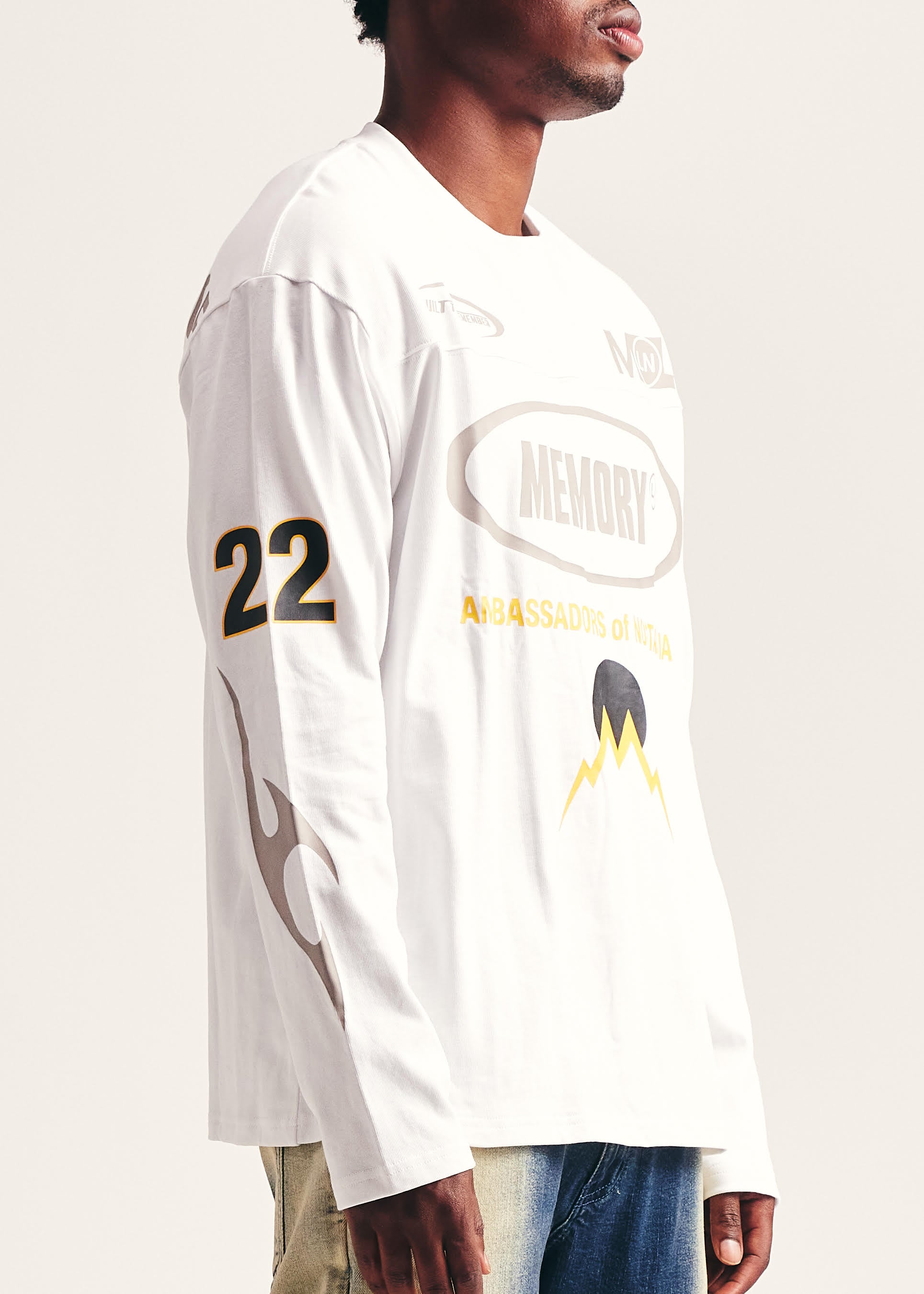 A.O.N. L/S Crew (White)