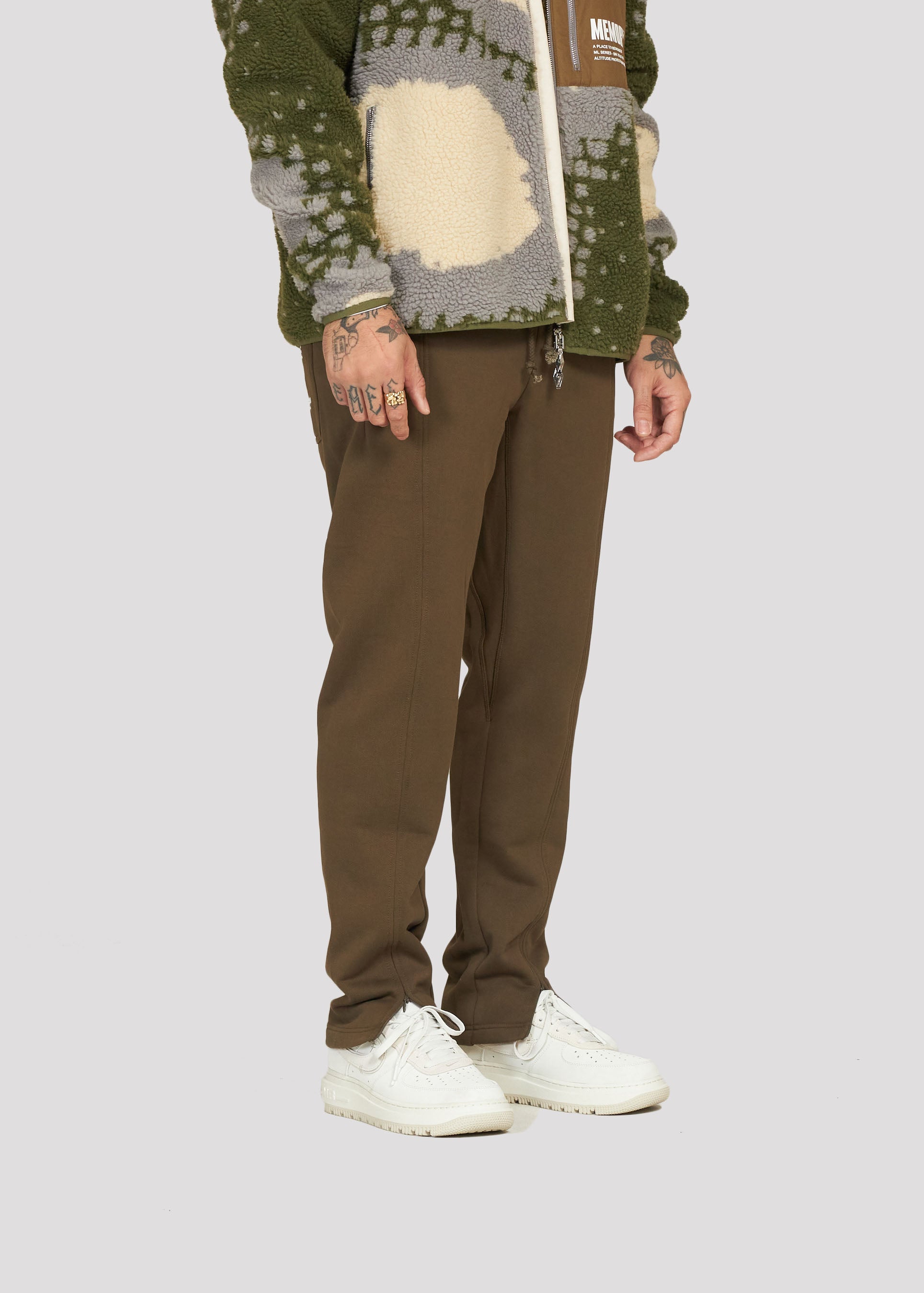 Split Seam Sweatpant (Olive Drab)