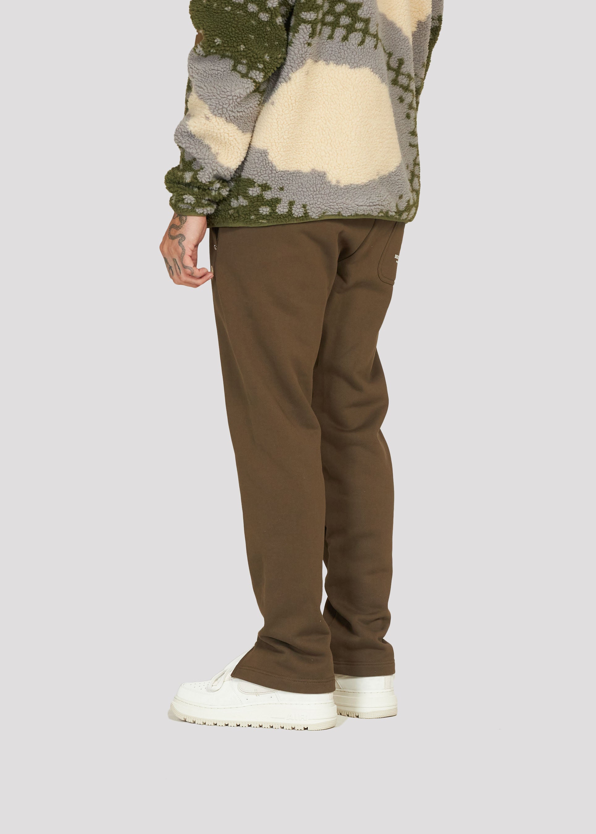 Split Seam Sweatpant (Olive Drab)