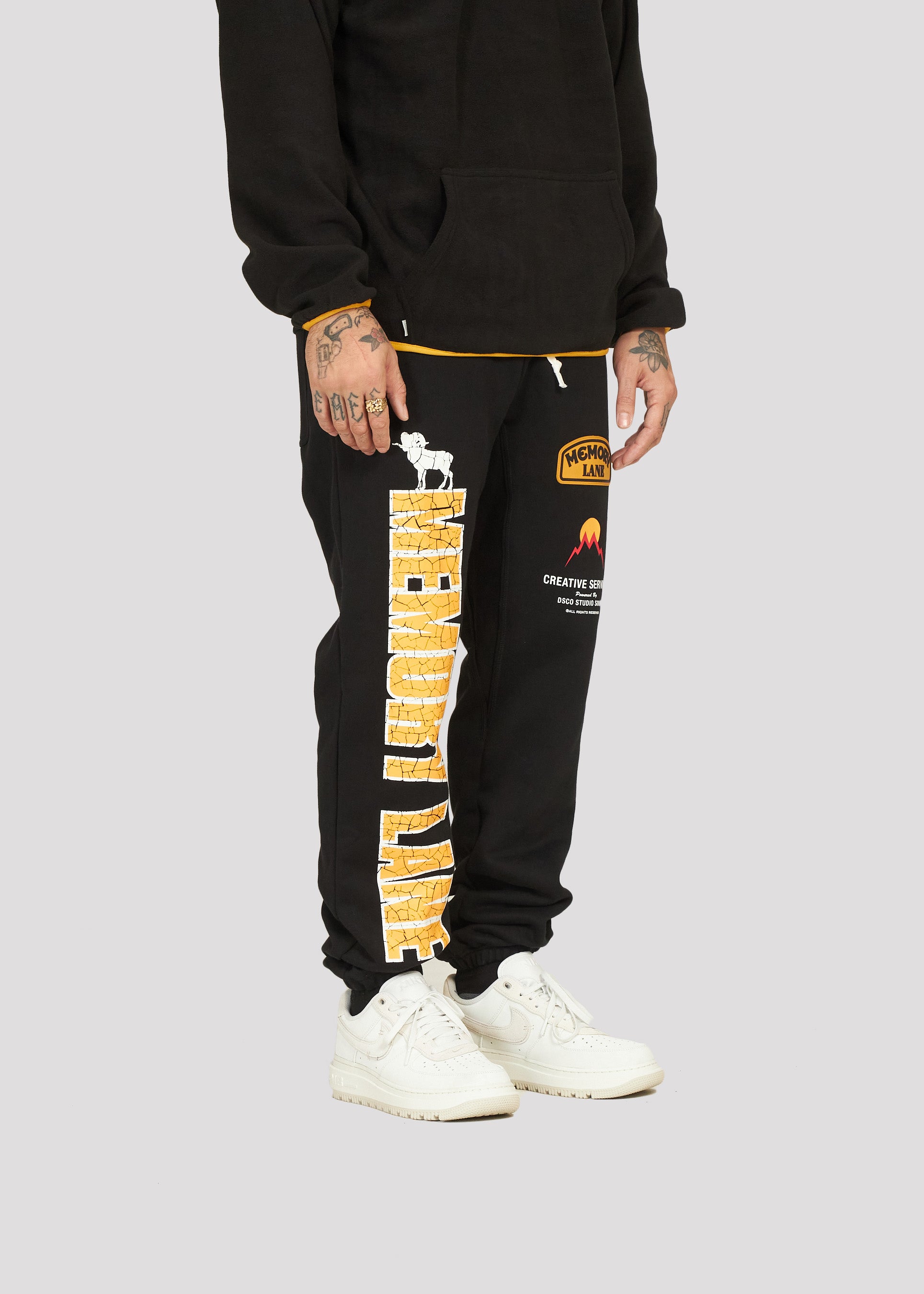 Trophy Sweatpant (Black)